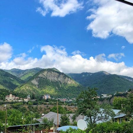 Achela'S Guesthouse Borjomi Dış mekan fotoğraf